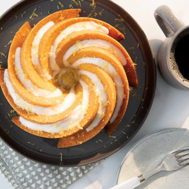 Nordic Ware 6 Cup Heritage Bundt Cake Pan