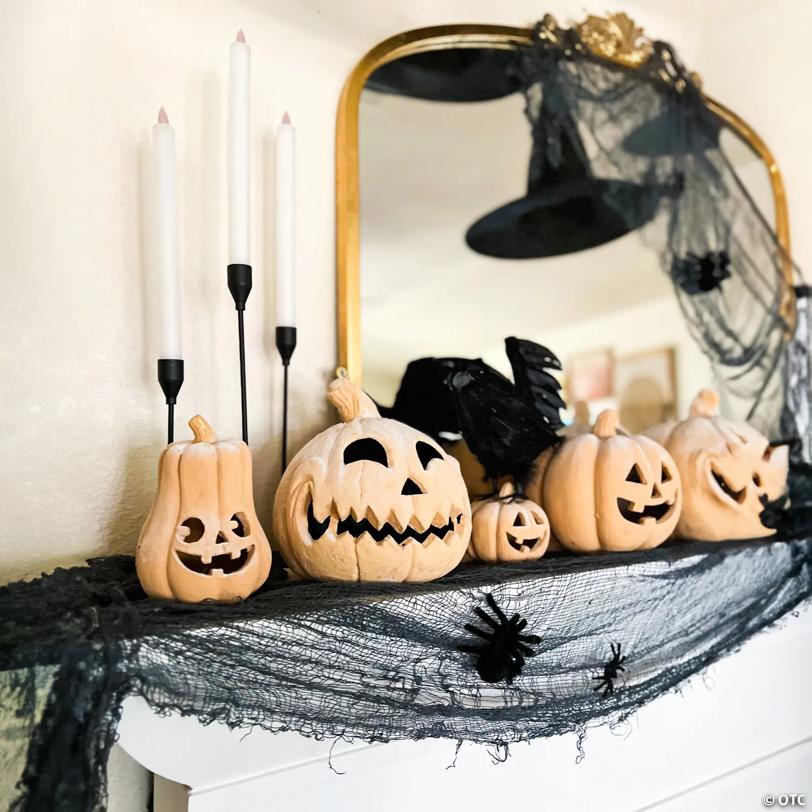 Fuzzy Spider Decorations - Set of 8