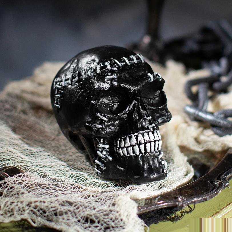Creepy Black Skull Plastic Halloween Decoration 5 1/2 x 7 1/2