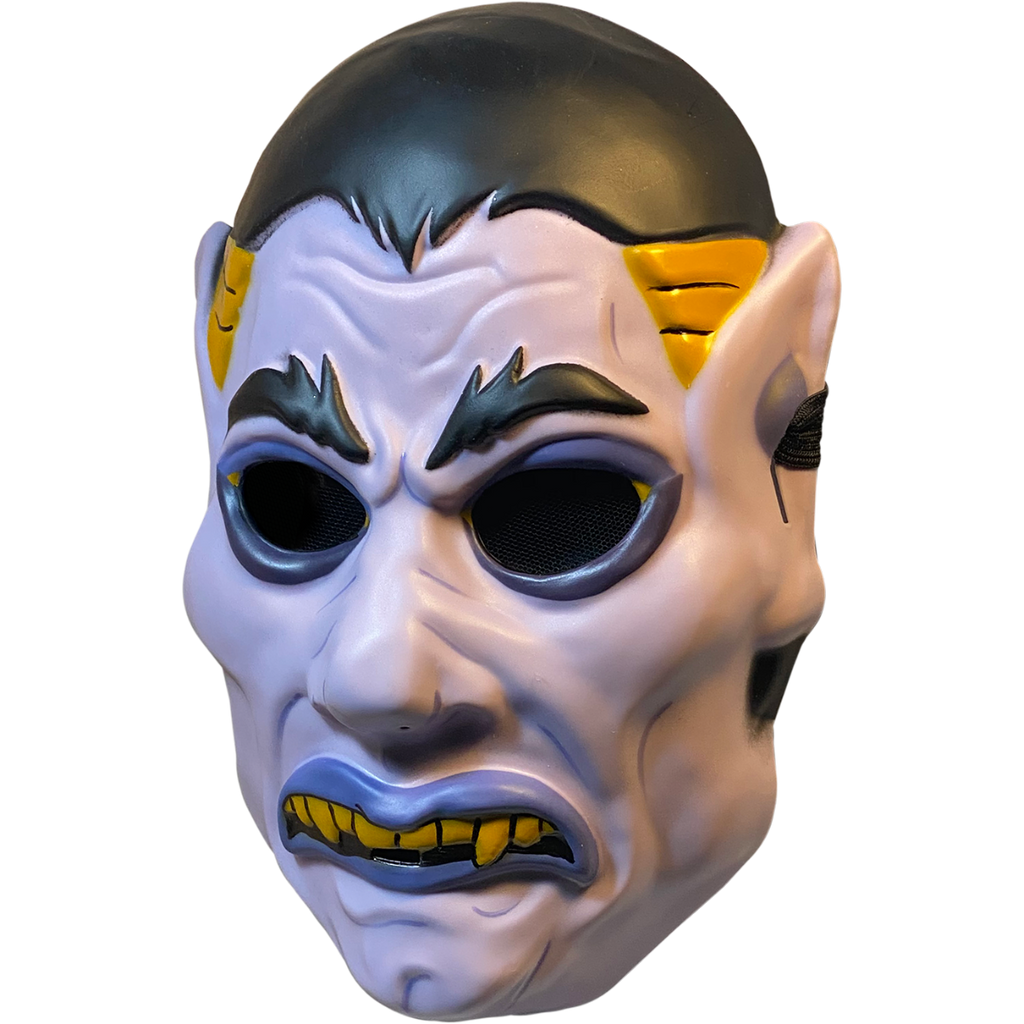 VAMPIRE INJECTION MASK