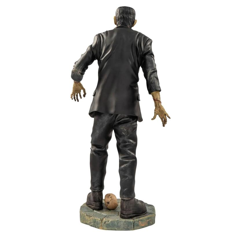 UNIVERSAL MONSTERS FRANKENSTEIN