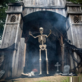 Towering Skeleton with Projection Eye 8-Foot