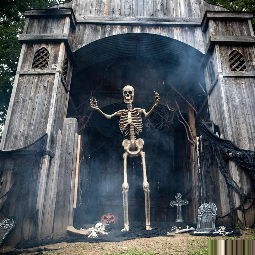 Towering Skeleton with Projection Eye 8-Foot
