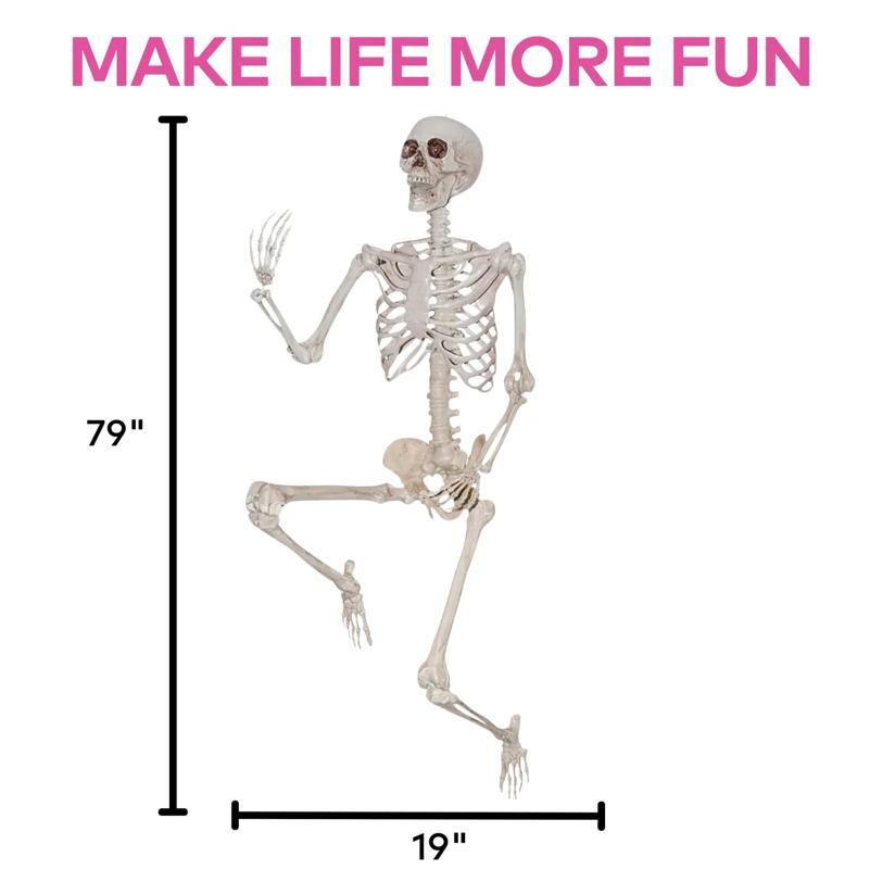 SKELETON TITAN