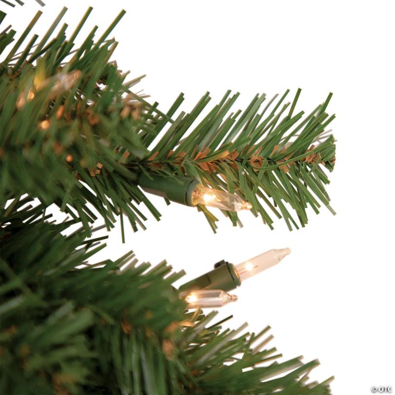 Northlight Deluxe Dorchester Pine Artificial Christmas Wreath  18-Inch  Clear Lights