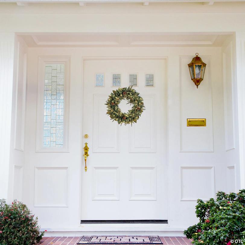 Pre-Lit Green River Spruce Artificial Christmas Wreath - 24" - Clear Lights