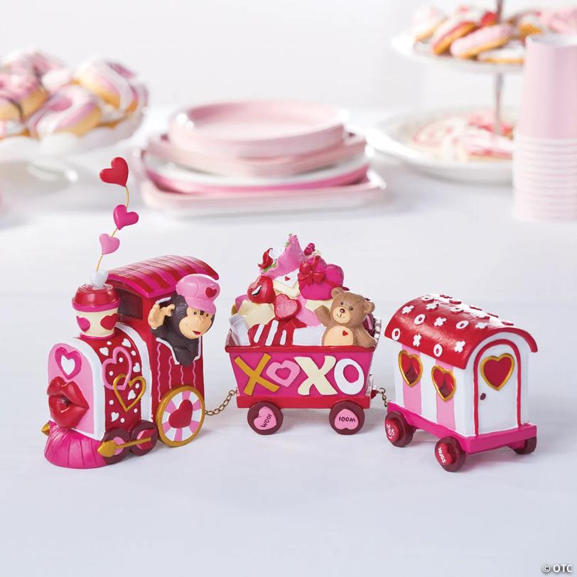 Valentine’s Day Tabletop Train