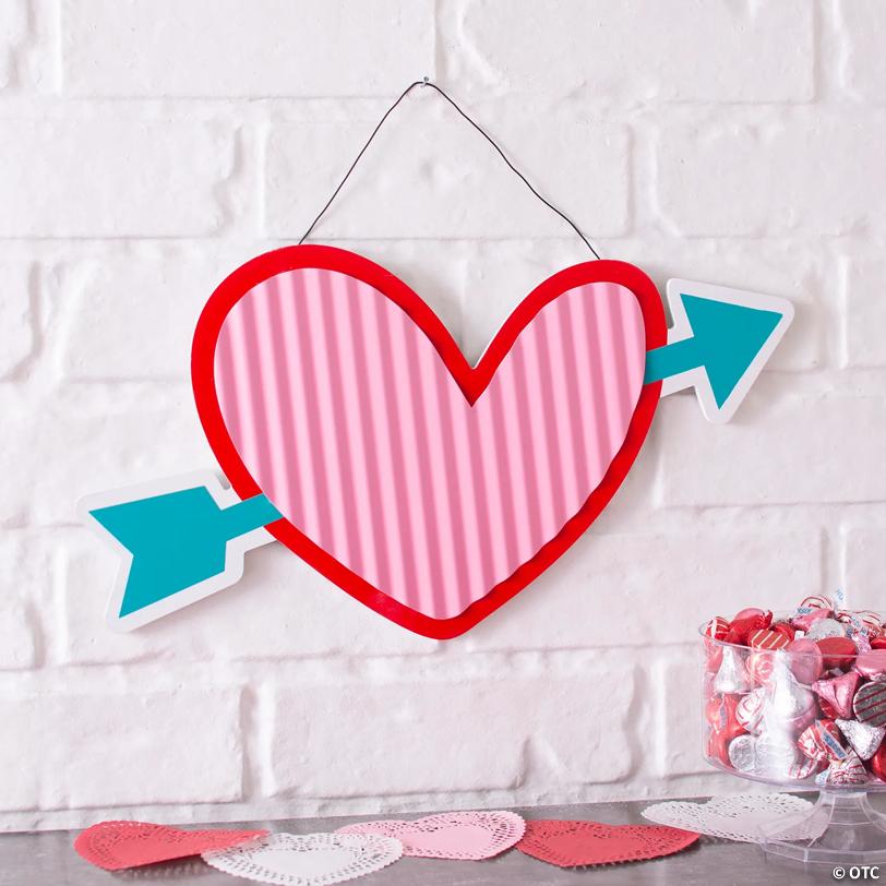 Valentine Heart with Arrow Door Sign
