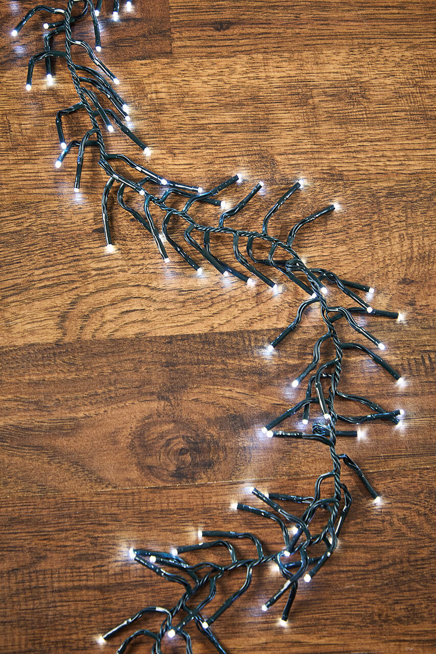 25' Platinum Elite Cluster Lights - 760L Classic White (Green Cord)