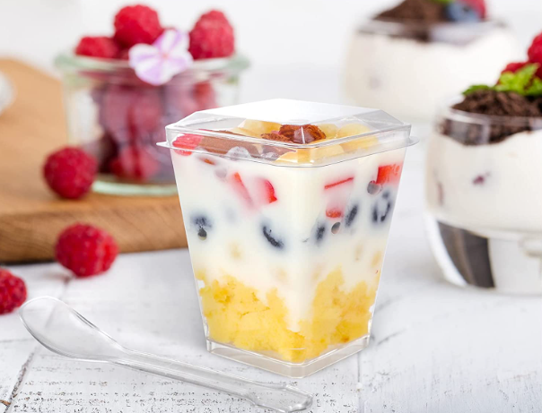 5 oz Plastic Dessert Cups with Lids Parfait Cups with Lids Appetizer Cups for Party Mini Dessert Cups with Spoons