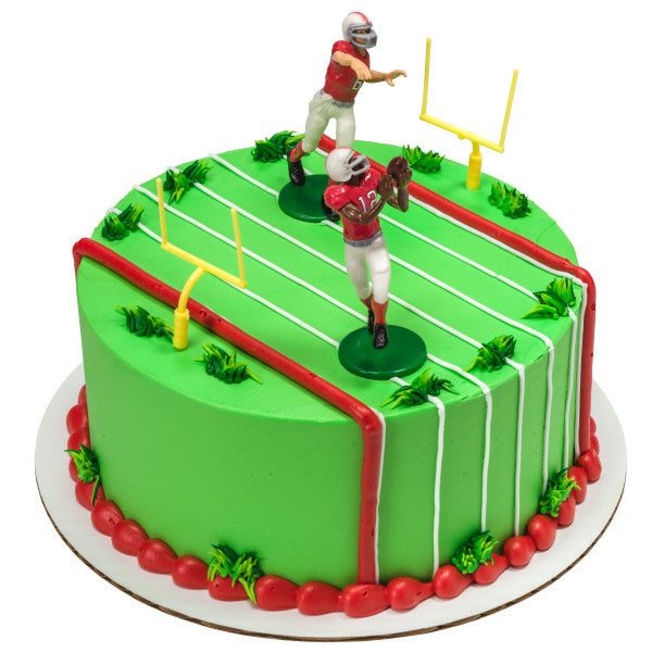 Touchdown Football Cake Kit Players and goalposts