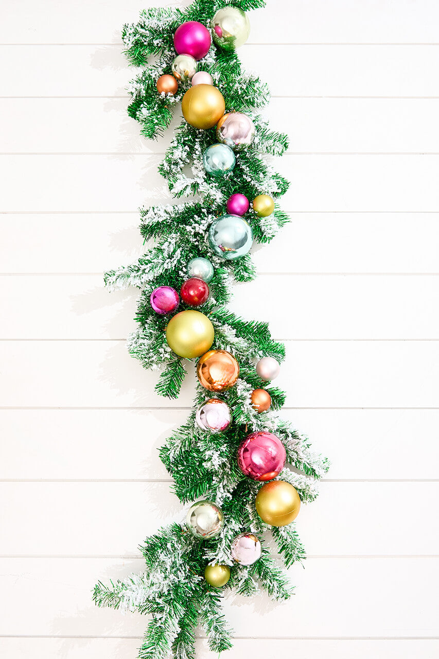 48" Snow Glitter Ball Retro Tinsel Garland