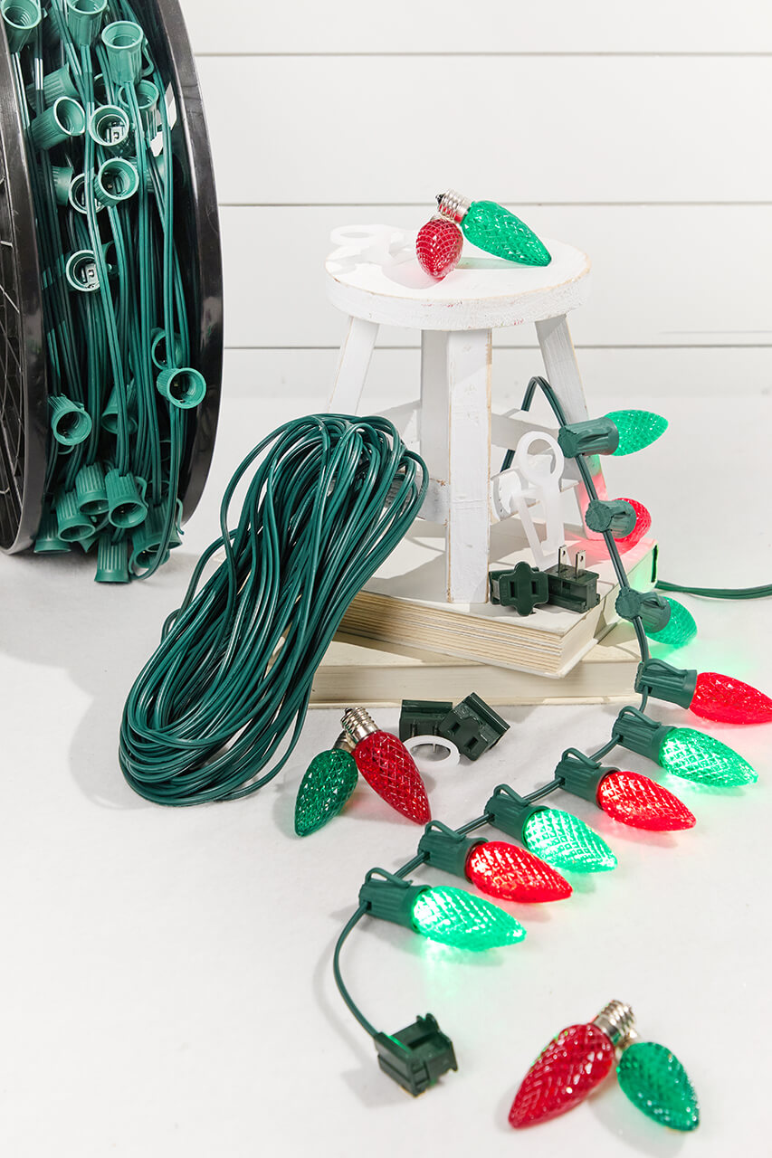 250' Outdoor Christmas Lighting Kit - Red/Green