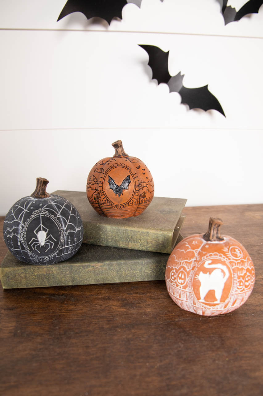 3” Small Resin Vintage Vibes Pumpkin